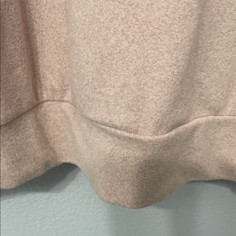 Uniqlo Pink Blush Crew Neck Sweater XL ๐ - Picture 9 of 10